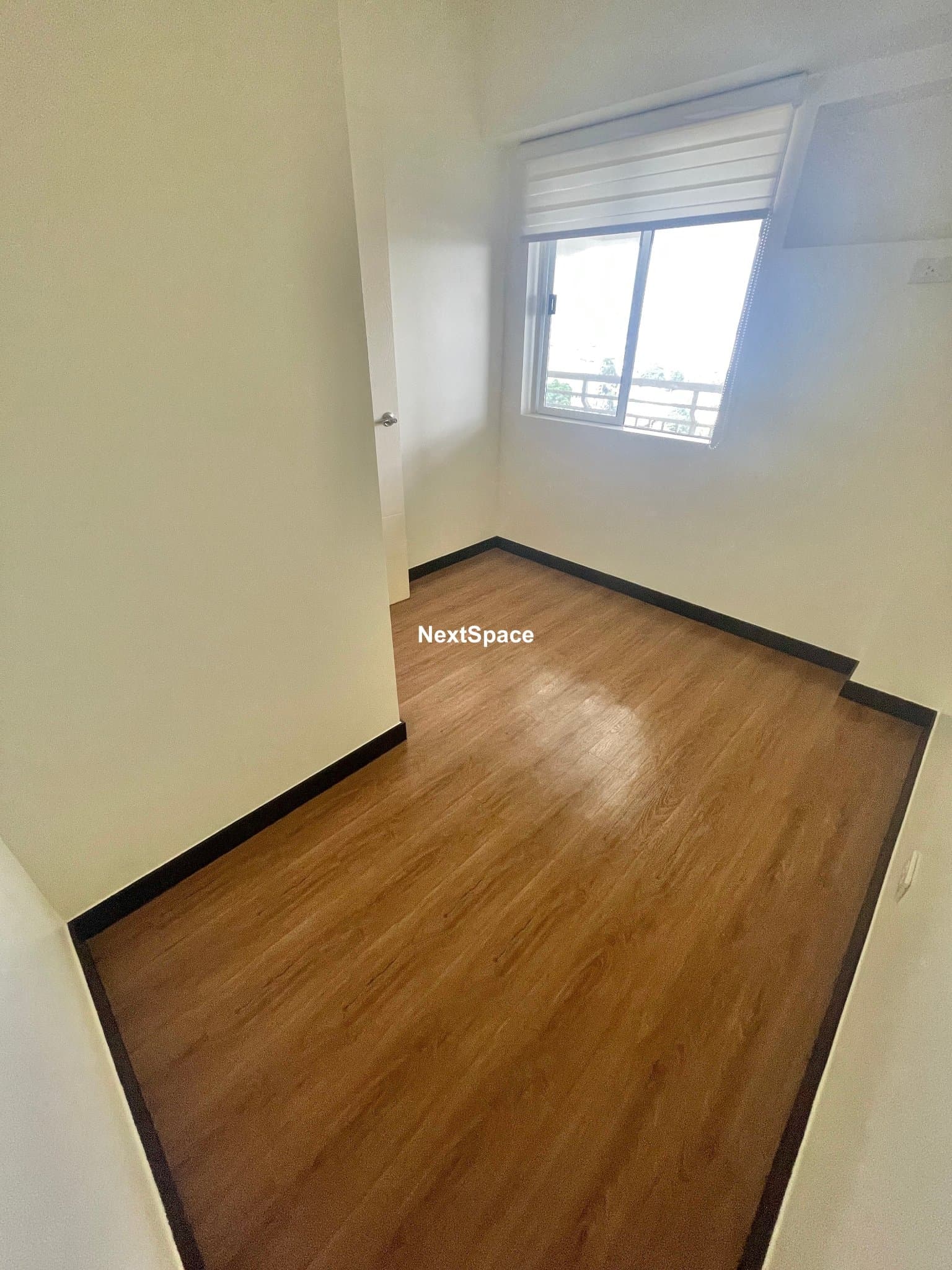 Kai Garden 2BR Two Bedroom Unit FOR SALE WC275