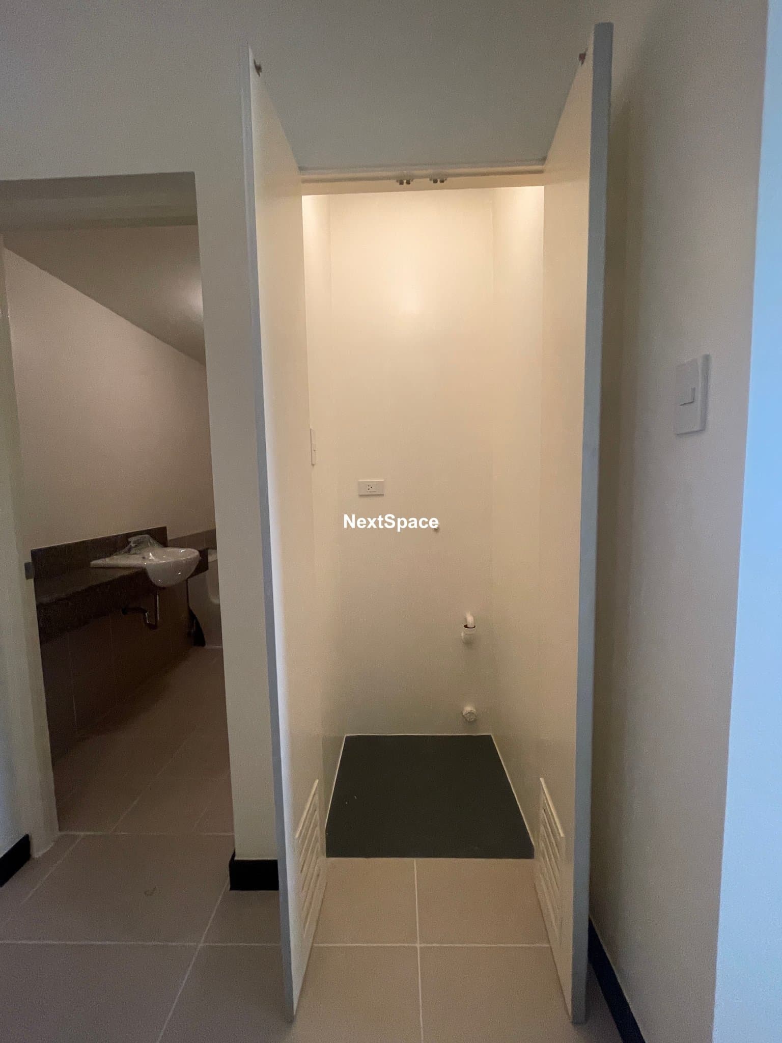 Kai Garden 2BR Two Bedroom Unit FOR SALE WC275