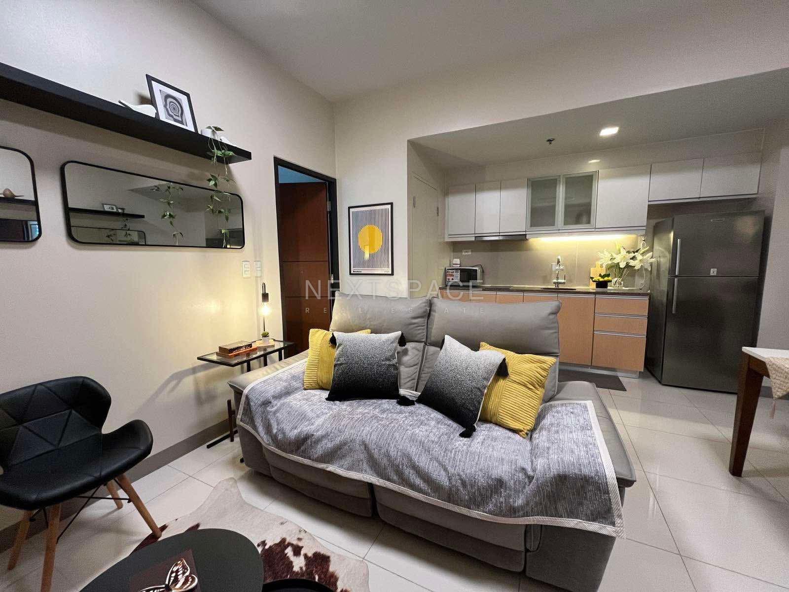 One Uptown Residences Furnished 1BR Unit with Parking FOR LEASE