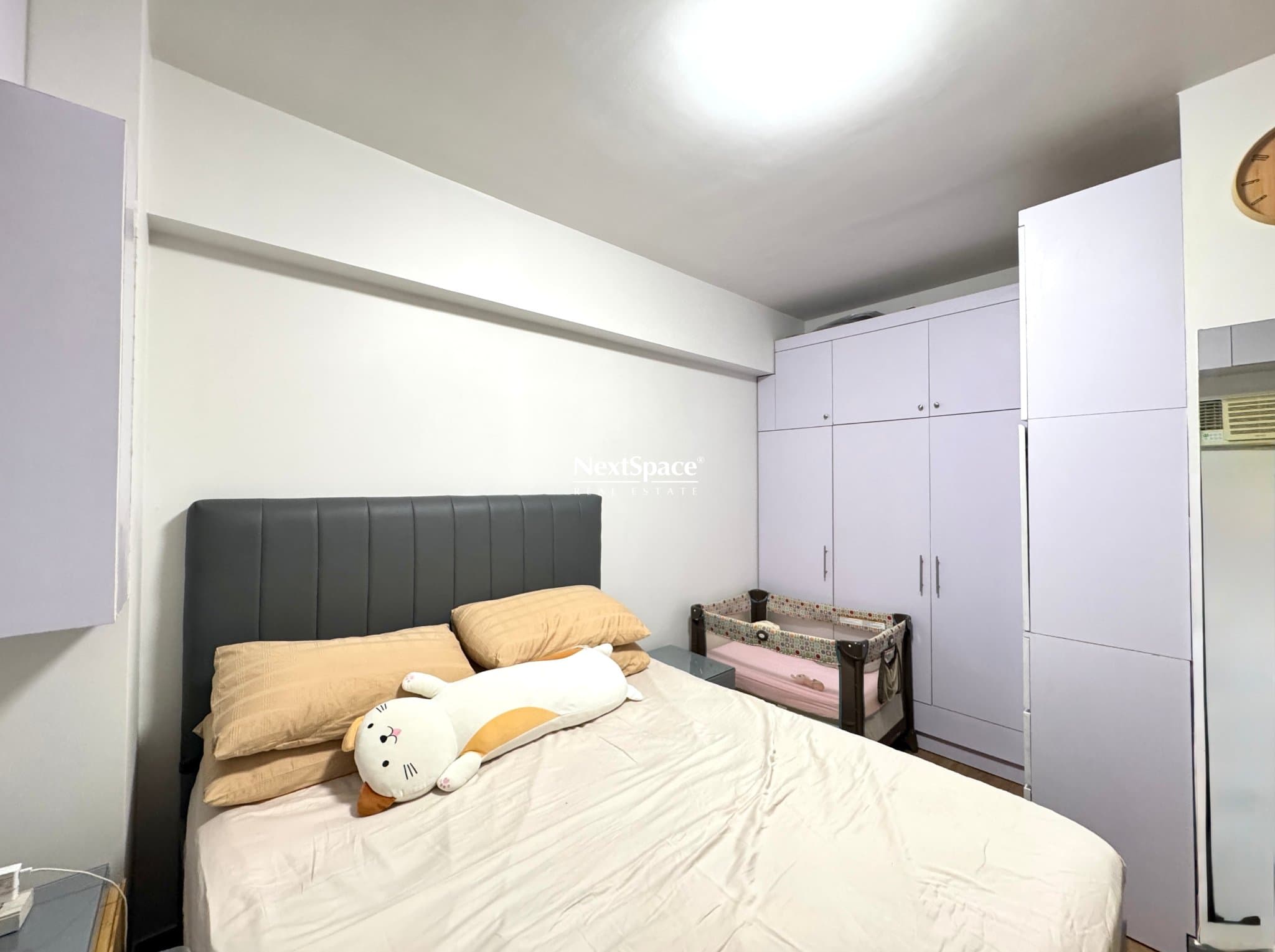 One Castilla Place 3BR Three Bedroom Unit (includes maid's room) with Two Single Parking Slots near Robinsons Magnolia, ICA, Xavier FOR SALE SC291
