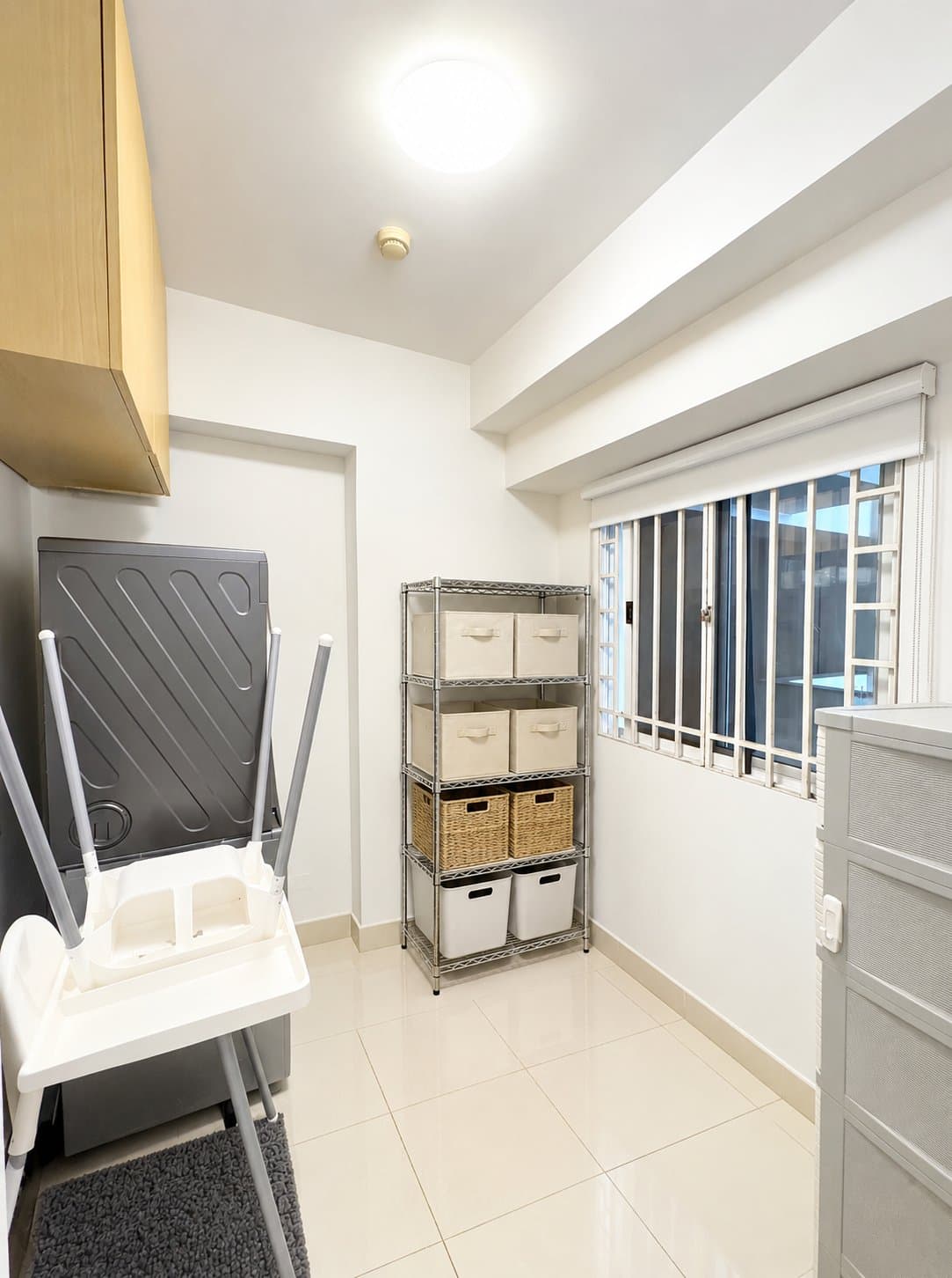 One Castilla Place 3BR Three Bedroom Unit (includes maid's room) with Two Single Parking Slots near Robinsons Magnolia, ICA, Xavier FOR SALE SC291